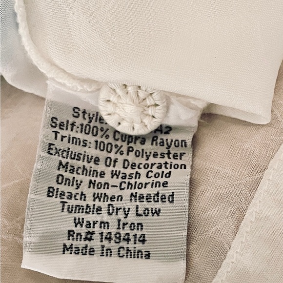 🥰 Johnny Was The Audrey Mandarin Collar Shirt. NWT. Size Medium. - Picture 9 of 11